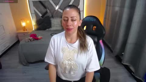 hanna online show from February 15, 12:22 pm