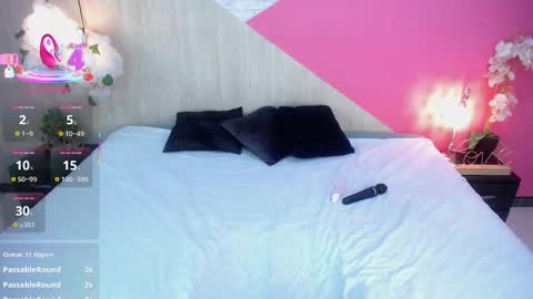 miss_honey1 online show from December 2, 11:25 pm