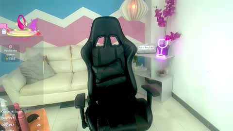 miss_honey1 online show from October 24, 1:06 am