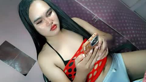 miss_horny139736 online show from June 12, 6:18 pm