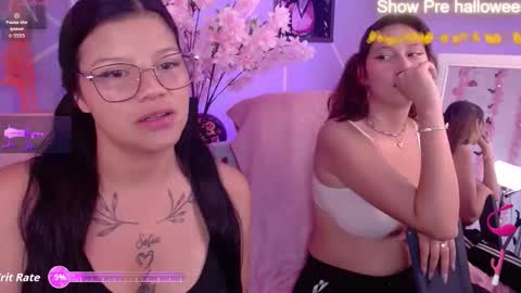 miss_jhelenaa_ online show from October 31, 1:17 am