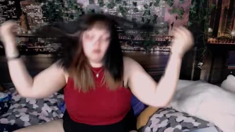 Snapshot of miss_kapriz_love chatting on October 20, 5:18 pm Eva online show from October 20, 5:18 pm