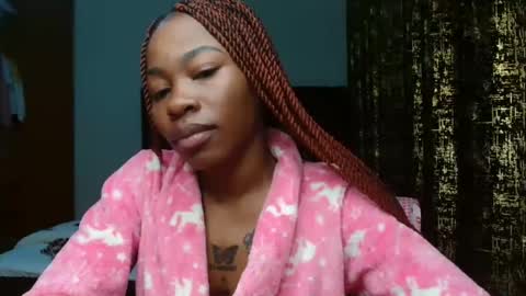 Miss Kiarrafit online show from February 8, 10:29 pm