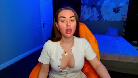 miss_kiten online show from July 14, 3:00 am
