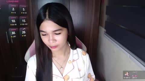 Snapshot of miss_lei18 chatting on September 24, 6:42 am leii online show from September 24, 6:42 am