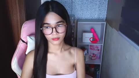 Snapshot of miss_lei18 chatting on October 21, 8:01 pm leii online show from October 21, 8:01 pm