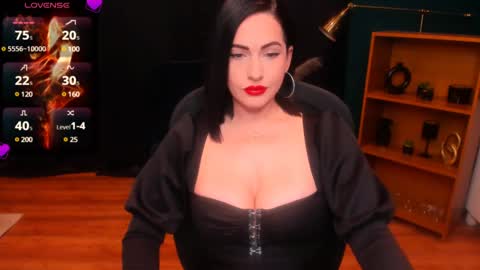 Miss LeiaHolt online show from December 3, 7:17 pm