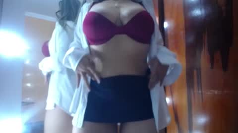 lilieth  online show from October 2, 8:07 pm