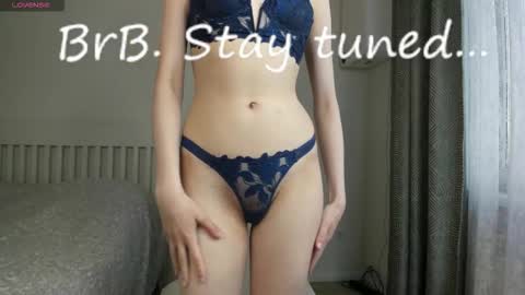 Jenny online show from September 18, 6:45 pm