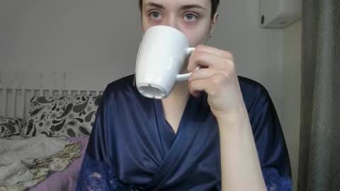 Jenny online show from September 13, 7:38 pm