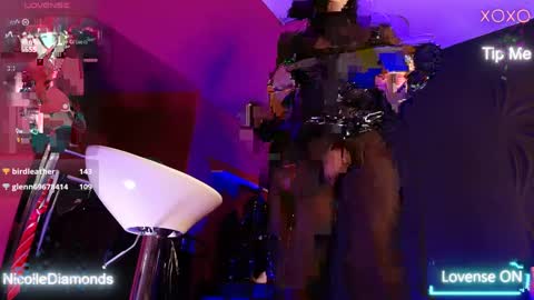 Miss Nicole online show from March 7, 6:00 pm