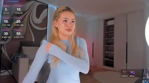 Rioko online show from December 26, 3:10 pm