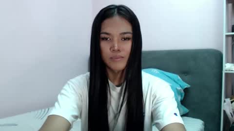 Scarlet Slut online show from October 3, 12:35 pm