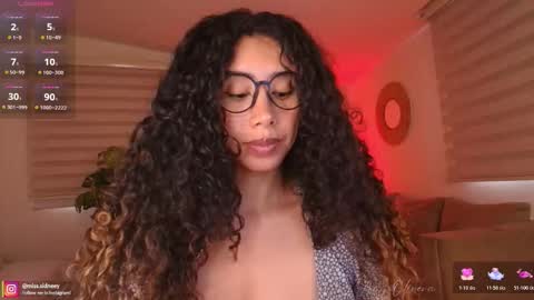 Amy Olivera online show from January 8, 2:23 pm