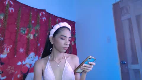 IM SUGAR online show from December 19, 1:12 am