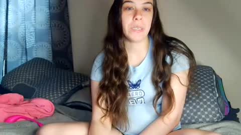 Bella online show from June 26, 4:34 pm