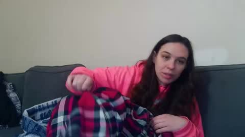 Bella online show from March 25, 2:02 pm