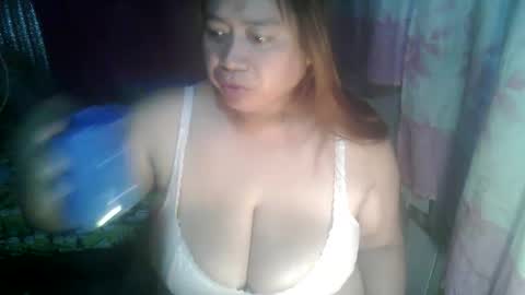 miss v0lcan0 online show from December 18, 11:55 pm