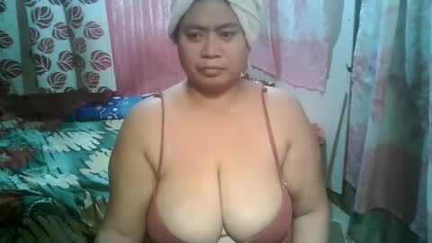 miss v0lcan0 online show from February 6, 11:20 am