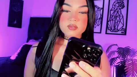 miss_zz online show from February 18, 7:57 pm