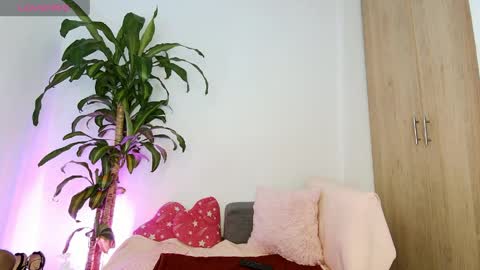 missangeldust online show from April 12, 6:34 pm