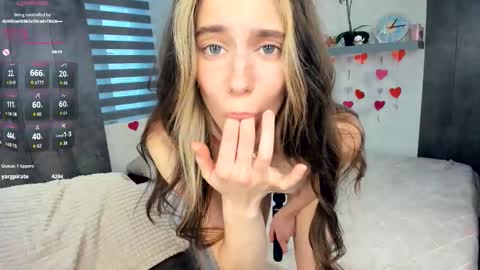 Shelley online show from February 16, 8:01 am