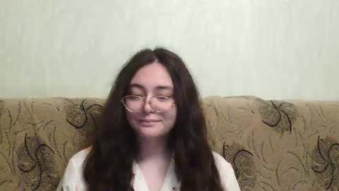 Snapshot of missis_mona chatting on September 19, 7:17 pm missis mona online show from September 19, 7:17 pm