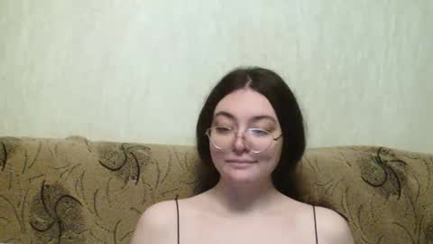 missis mona online show from March 8, 7:40 pm