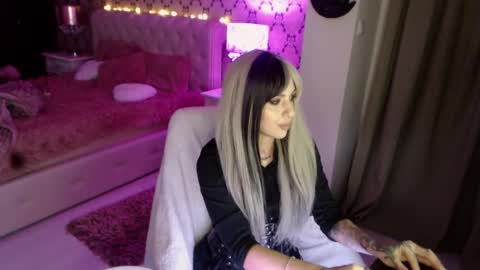 MissJenny7 online show from February 10, 6:11 pm