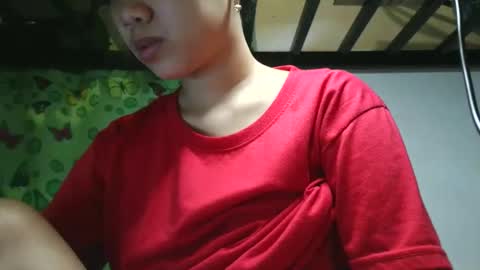 Jona online show from December 1, 6:17 pm