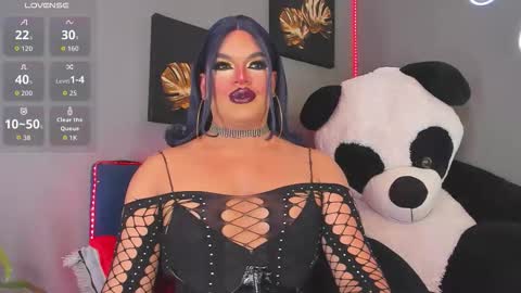 kassandra lazcano online show from December 2, 1:04 am