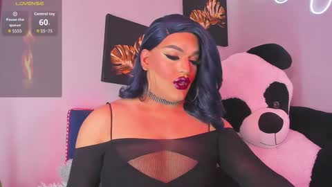 Snapshot of misskassandraa_ chatting on October 7, 1:23 am kassandra lazcano online show from October 7, 1:23 am