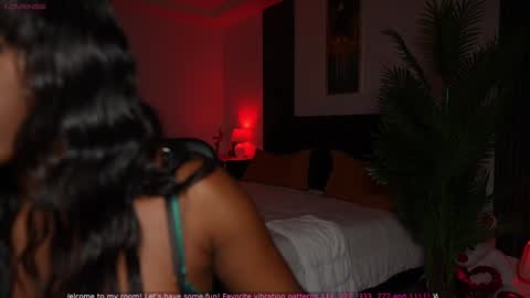 Miss K online show from December 2, 8:45 am