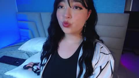 Miss Loise online show from September 12, 7:43 am