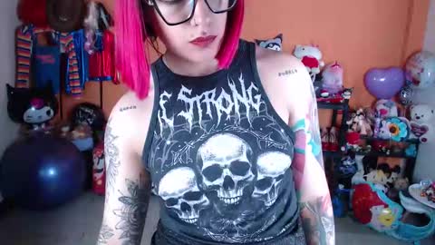 Miss Mia online show from November 10, 1:47 pm