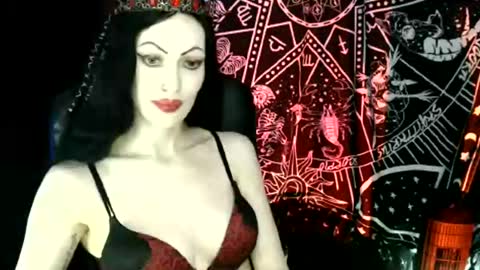 MissMoonDoll online show from April 26, 4:43 am