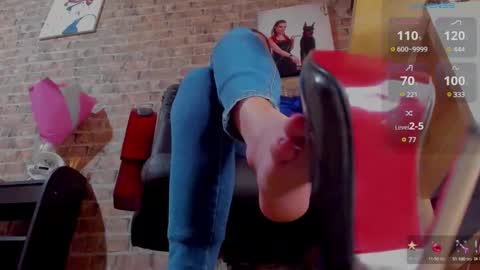 Miss Venus online show from February 20, 11:31 am