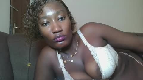 pretty gal online show from June 16, 10:19 am