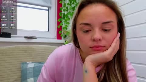 . online show from October 18, 7:01 am