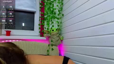 . online show from September 18, 5:50 pm