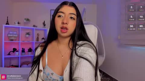 Mafe Jimenez online show from November 28, 1:40 pm