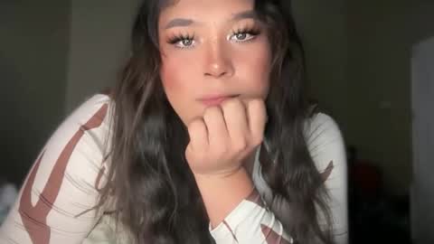 Miss Antonia Read Bio First. online show from January 7, 4:56 pm