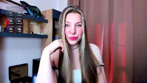 Anya online show from June 22, 4:03 pm