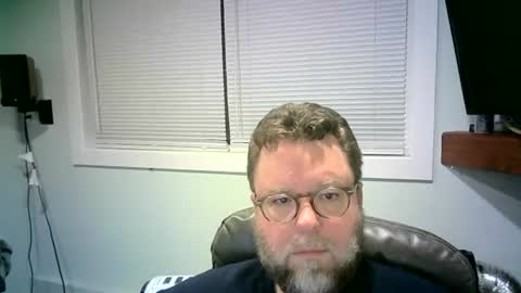 Mr. Happy online show from February 2, 6:04 am