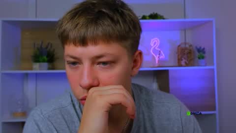 mister_vice online show from September 13, 8:50 am