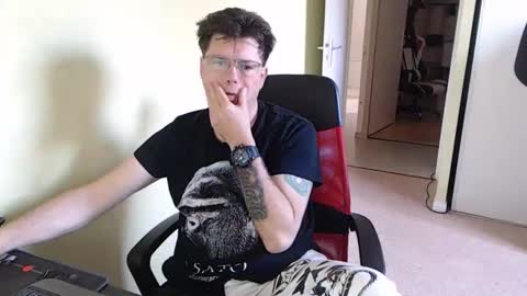 mistercoeur online show from March 21, 8:52 am