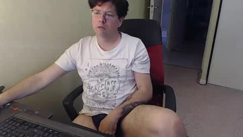 mistercoeur online show from March 14, 9:02 am