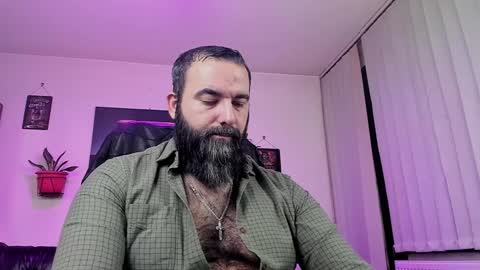 misterlov3r online show from December 14, 1:27 am