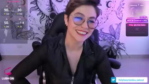 Snapshot of mistica_natural1 chatting on December 7, 9:39 pm Mistica Natural online show from December 7, 9:39 pm