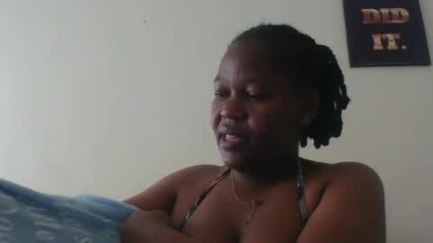 misticmoment online show from June 25, 7:02 am
